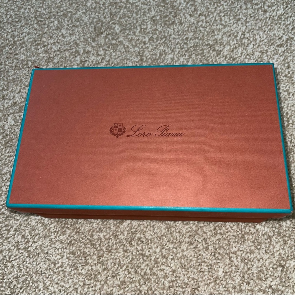 ❌SOLD❌ LORO PIANA WHITE GOLD LEATHER SUMMER CHARM LOAFER - Picture 3 of 16